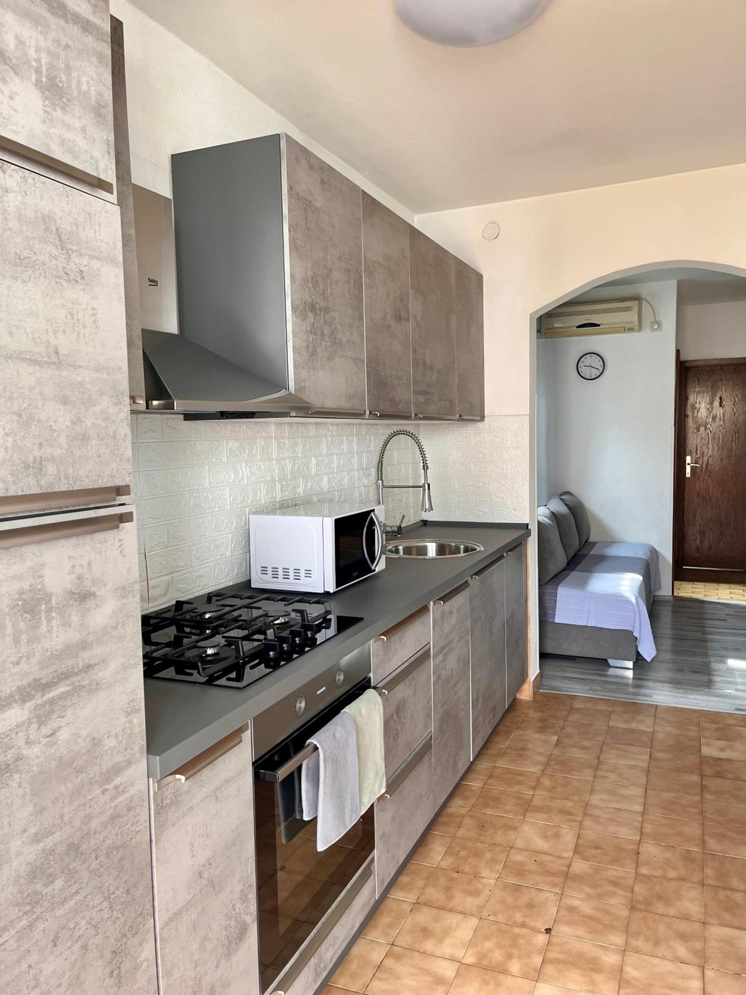 Ikar Apartment ภายนอก รูปภาพ